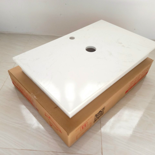 BÀN ĐÁ HOA CƯƠNG TRẮNG HI-BĐ03